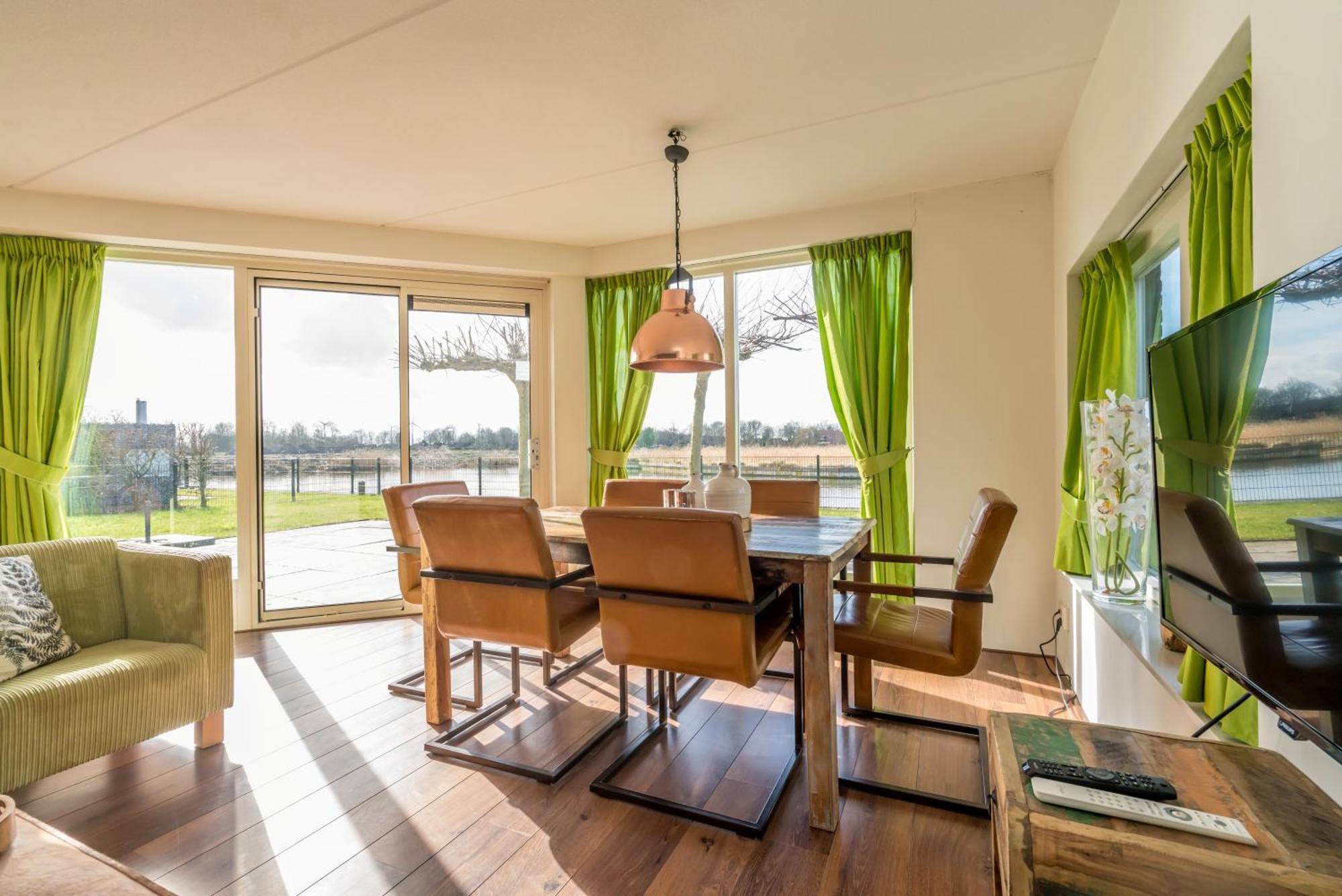 Nautic Rentals - Marinapark Oude-Tonge Room photo